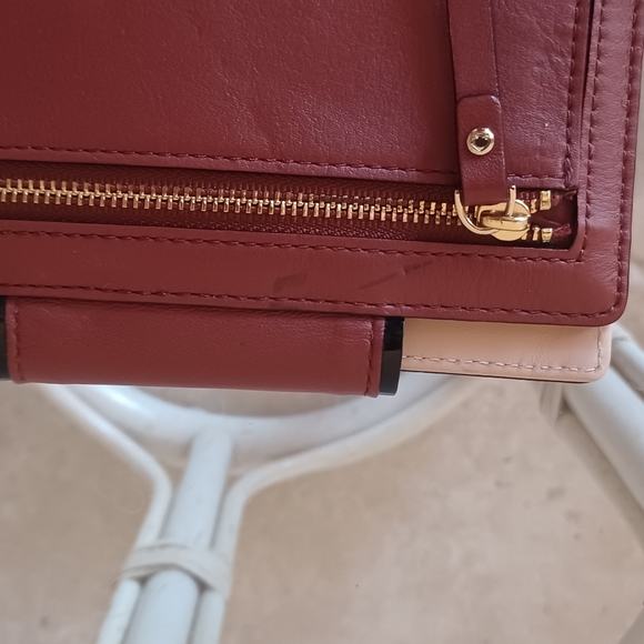 Kate Spade Brown leather turn lock wallet with wrist handle . Approx 7 5 inches - Picture 8 of 12